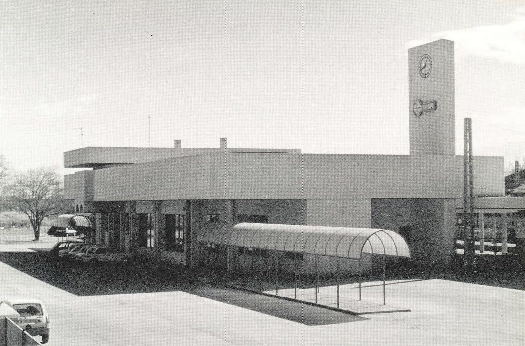 Estación de ferrocarril (1989)