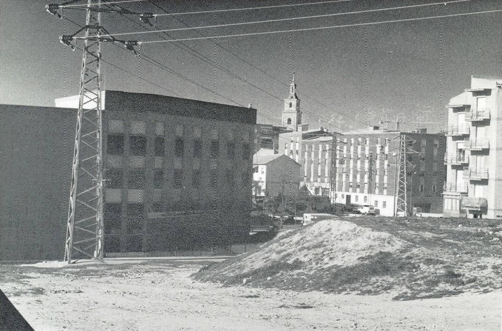 Vista parcial de Vicálvaro desde el cementerio (1989)